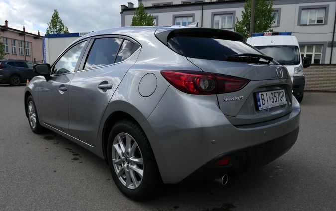 Mazda 3 cena 52900 przebieg: 103000, rok produkcji 2015 z Pyskowice małe 254